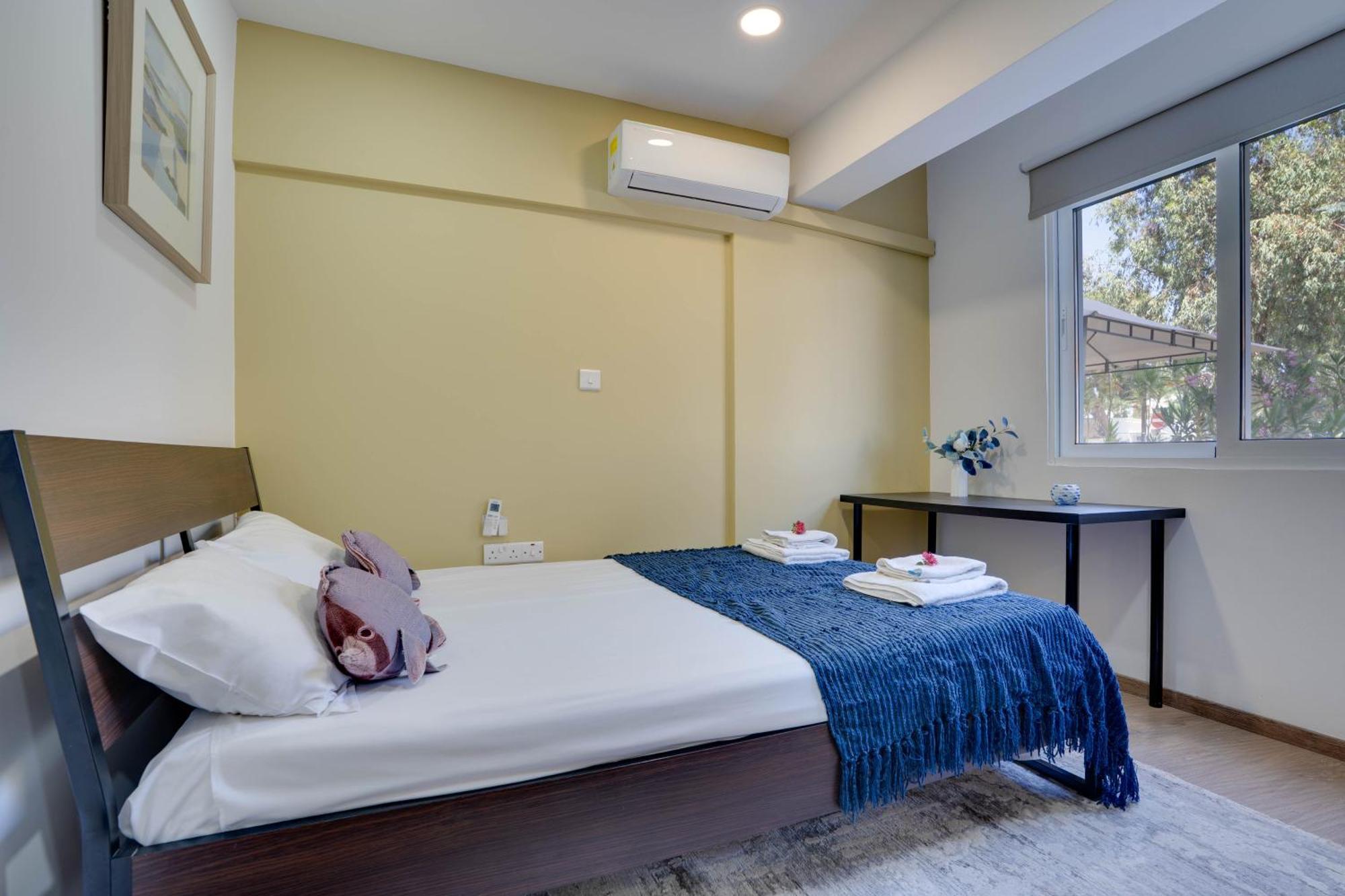 Atlantis Apartments 50M From Makenzy Seafront Larnaca Exterior photo